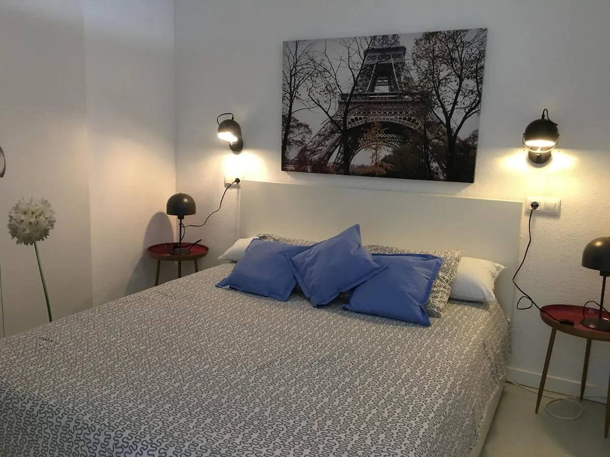 Apartment Vivalidays Garbi - Lloret De Mar Centro Spain